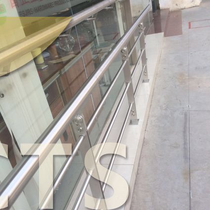 家用陽臺不銹鋼護欄：耐用防腐更省心，守護家庭安全的理想之選