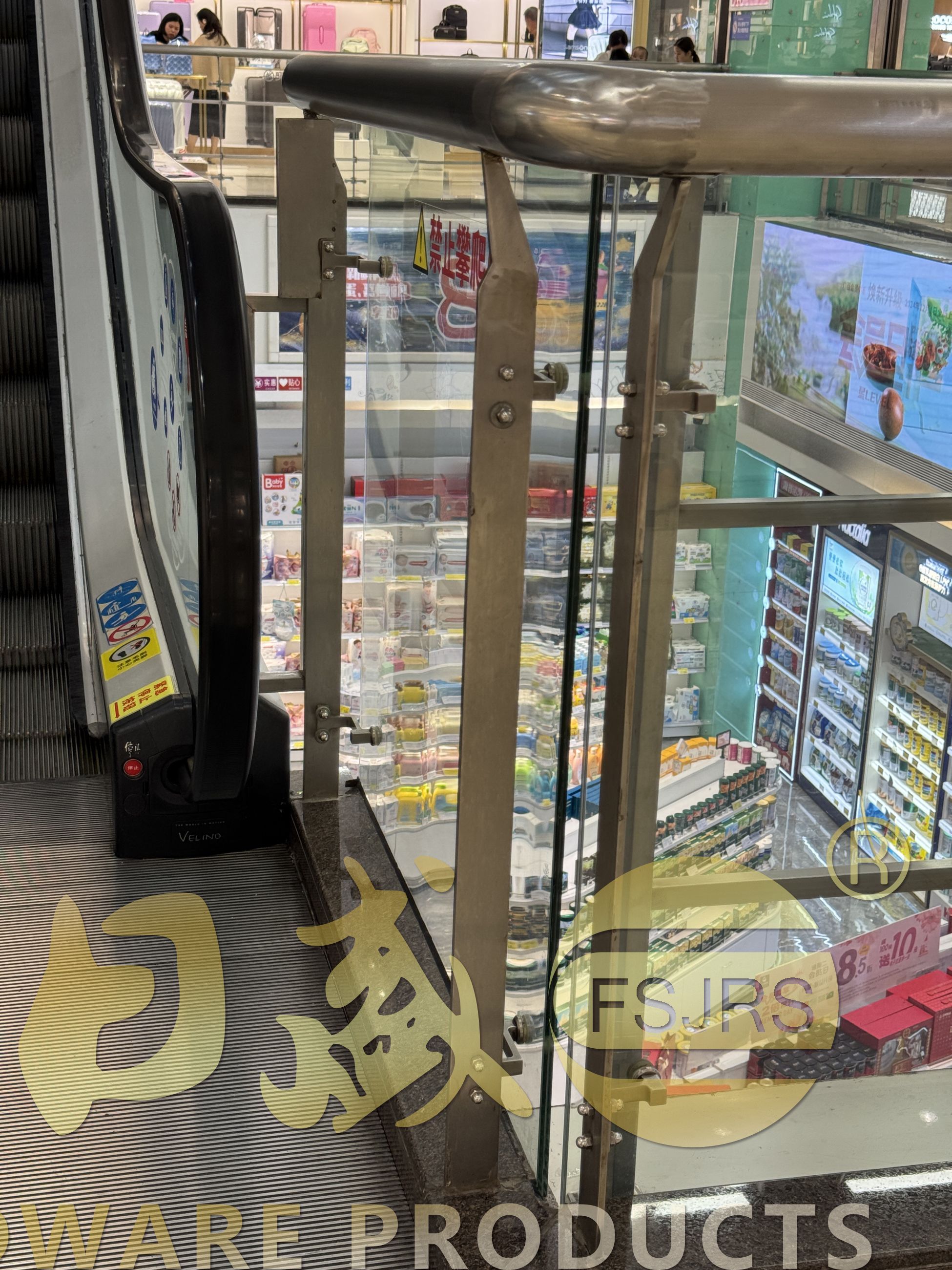 不銹鋼護(hù)欄廠家廣州廣百廣貨商場(chǎng)護(hù)欄工程案例